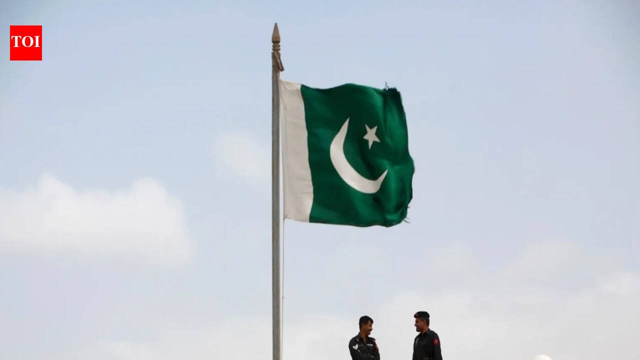 Workplace harassment in Pakistan: 521 men lodge complaints, trans people and women also seek compensation