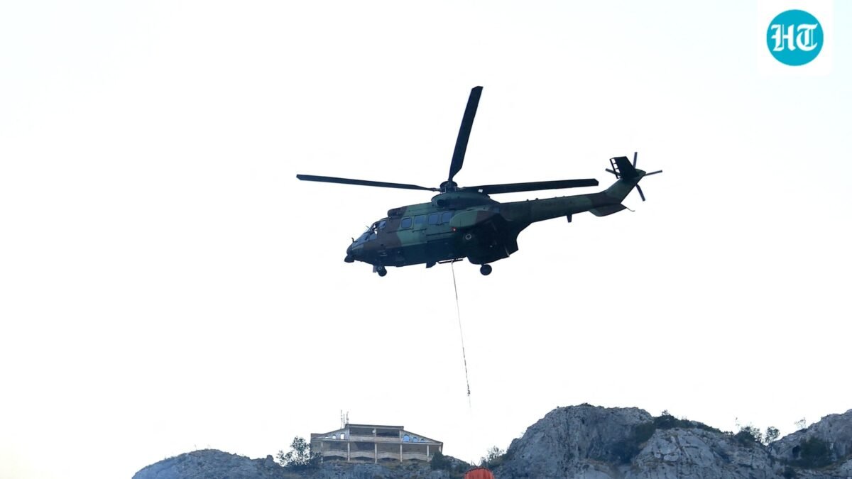 The aircraft was identified as an AH-64 Apache attack helicopter operated by the U.S. Army. (Representative Image) (AFP)