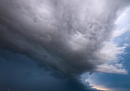 A large and dangerous tornado tore through Dover, Delaware. (Unsplash)