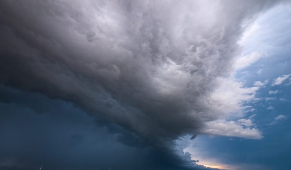 A large and dangerous tornado tore through Dover, Delaware. (Unsplash)