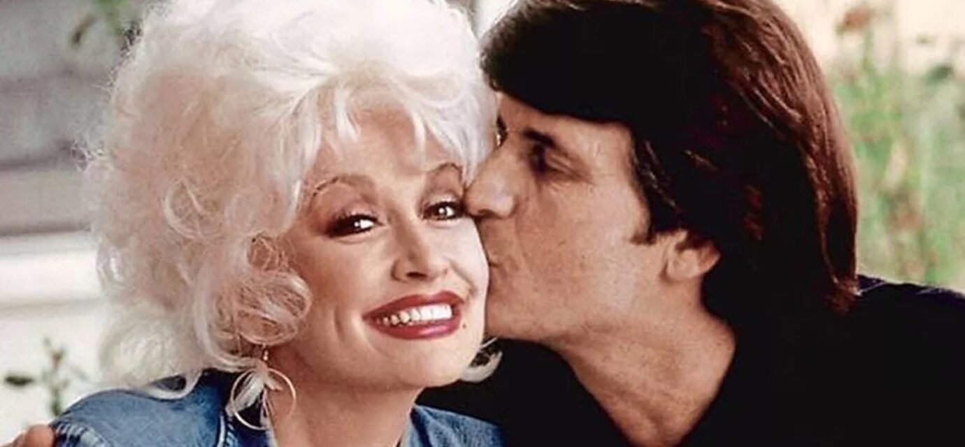 Dolly Parton, the iconic singer-songwriter, with her husband. (Dolly Parton/Instagram)