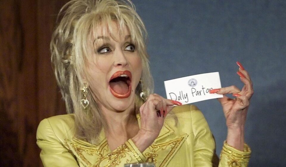 After Dolly Parton's passing, a petition surpasses 54,000 signatures urging Nashville International Airport to be renamed in her honor. (REUTERS)