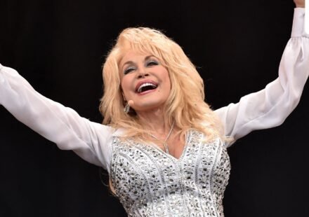 Dolly Parton built a $650 million fortune through music, merchandise and business ventures over her decades-long career. (AFP)