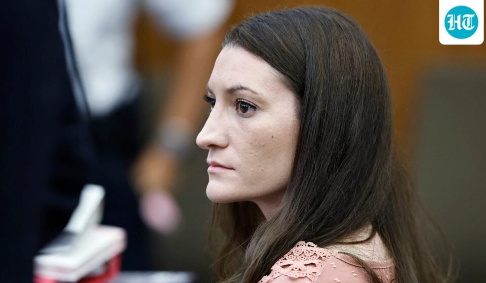 Lindsay Clancy’s jury will soon weigh her mental state, while Susan Smith’s prosecutor predicts an unexpected twist in the verdict.. (Greg Derr/The Patriot Ledger via AP, Pool) (Greg Derr/Pool The Patriot Ledge)