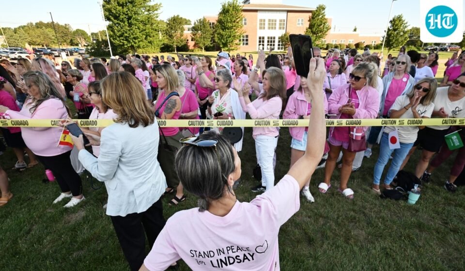 Demonstration in support of Lindsay Clancy outside Plymouth Superior Court, Massachusetts. (AP Photo/Josh Reynolds)