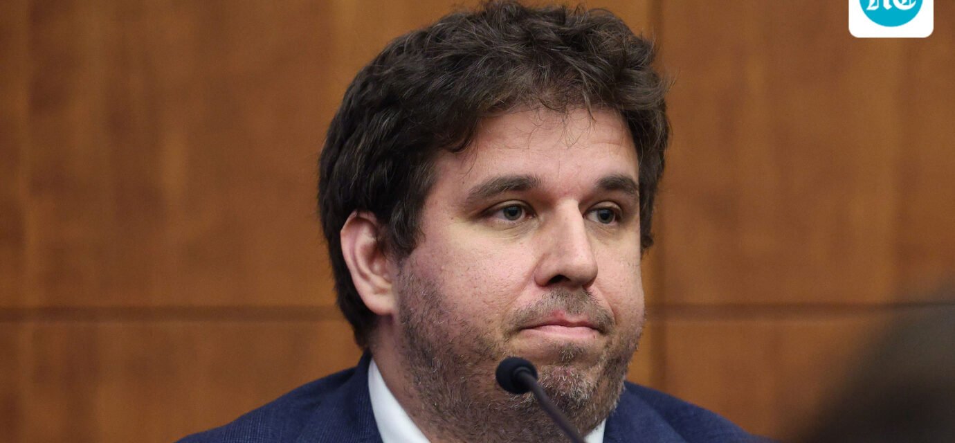 Dr. Michael Vulfovich testifies about Lindsay Clancy's injuries and cardiac arrest during her murder trial in Plymouth Superior Court, in Plymouth, Mass., Monday, Aug. 17, 2026. (Greg Derr/The Patriot Ledger via AP, Pool) (Greg Derr/Pool The Patriot Ledge)