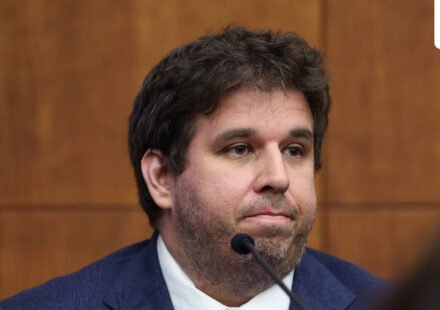 Dr. Michael Vulfovich testifies about Lindsay Clancy's injuries and cardiac arrest during her murder trial in Plymouth Superior Court, in Plymouth, Mass., Monday, Aug. 17, 2026. (Greg Derr/The Patriot Ledger via AP, Pool) (Greg Derr/Pool The Patriot Ledge)