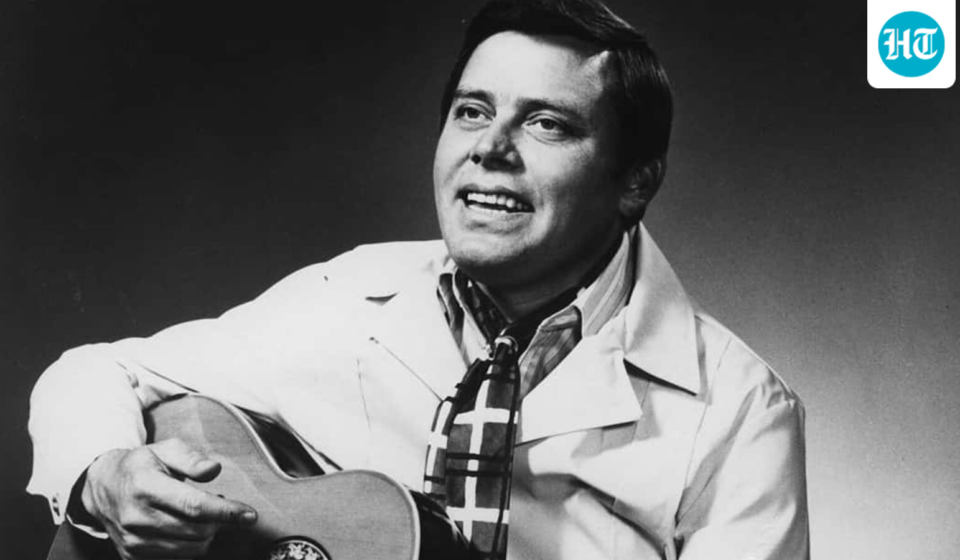 Tom Hall entered the Lindsay Clancy trial through a computer search that prosecutors and the defense interpret differently. (CountryMusicHallofFame)