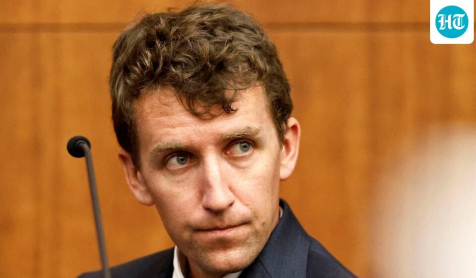 A work email sent by Patrick Clancy at 5:24 pm on January 24, 2023, has sparked debate online. The email was referenced during cross-examination in the murder trial of his wife, Lindsay Clancy. (Greg Derr/Pool via REUTERS)