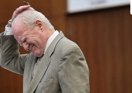 Defense attorney Kevin Reddington expresses frustration amid his cross-examination during the Lindsay Clancy trial. (REUTERS)