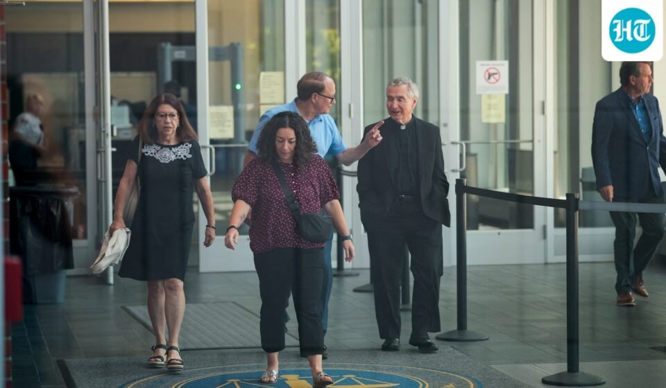 Michael and Paula Musgrove, the parents of Lindsay Clancy, who is accused of killing her children, leave the Plymouth Superior courthouse in Plymouth, Massachusetts, U.S., July 27, 2026.  Picture taken through a window. REUTERS/Brian Snyder (REUTERS)