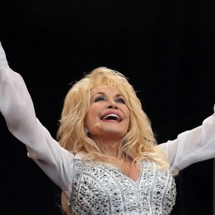 Country music icon Dolly Parton has died at 80. (REUTERS)