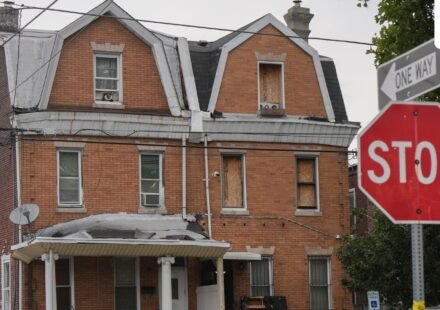 Investigators search a home in the Olney section of Philadelphia, Friday, June 26, 2026. (Jessica Griffin/The Philadelphia Inquirer via AP) (Jessica Griffin/The Philadelphia)