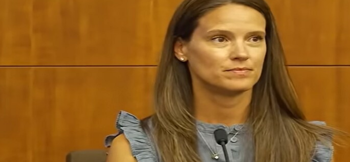 Dr. Kelly McDonough, the emergency-room physician who treated Lindsay Clancy. (Youtube/ COURT TV)