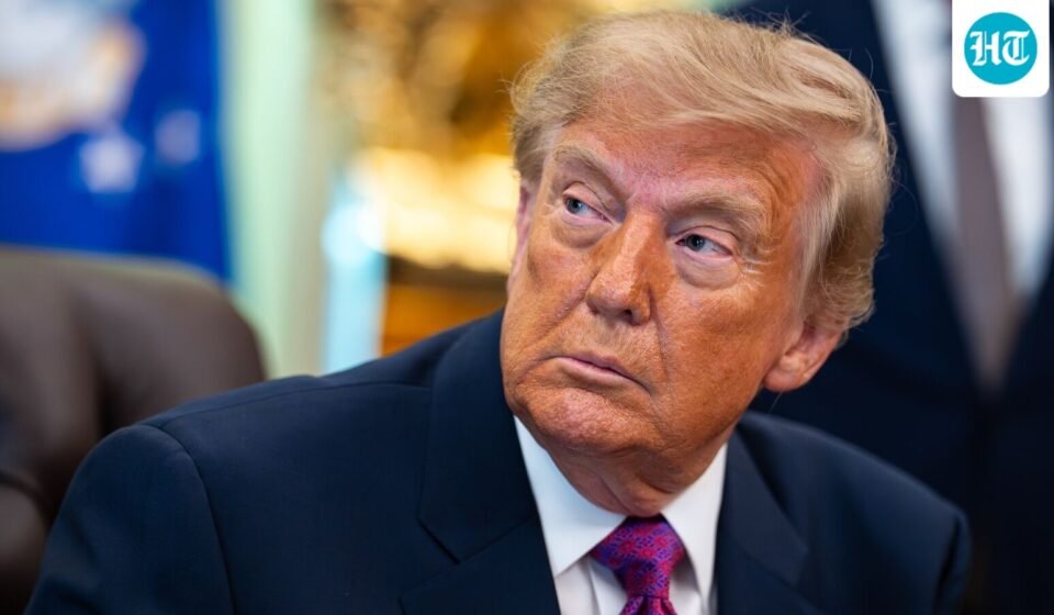White House construction may have disrupted Marine One radio calls, leading to a close encounter with an Envoy Air passenger jet.. Photographer: Al Drago/The Washington Post/Bloomberg (Bloomberg)