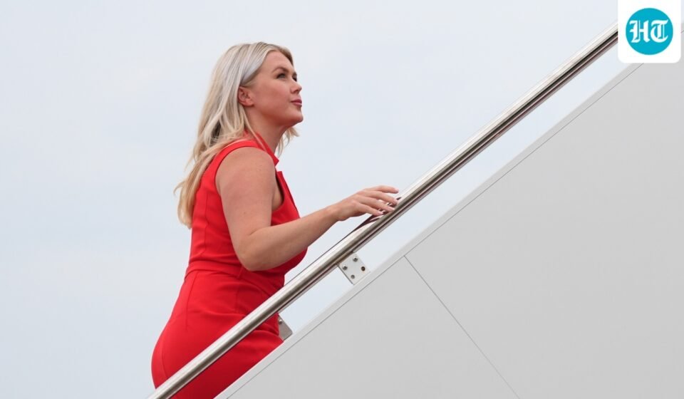 Karoline Leavitt’s resignation has drawn fresh attention after Iran linked her exit to claims surrounding Trump’s reported “decoy plane” operation. (AP Photo/Julia Demaree Nikhinson)