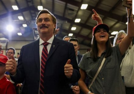 Former MyPillow CEO Mike Lindell has lost Minnesota's Republican gubernatorial primary, handing President Donald Trump one of his biggest endorsement defeats of the 2026 election cycle. (REUTERS/Rachel Mummey/File Photo)