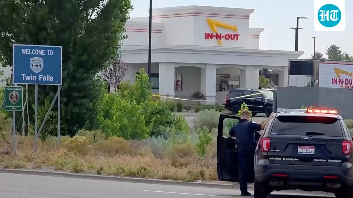 An emergency responder at the site of a fatal shooting incident in Twin Falls, Idaho. (via REUTERS)