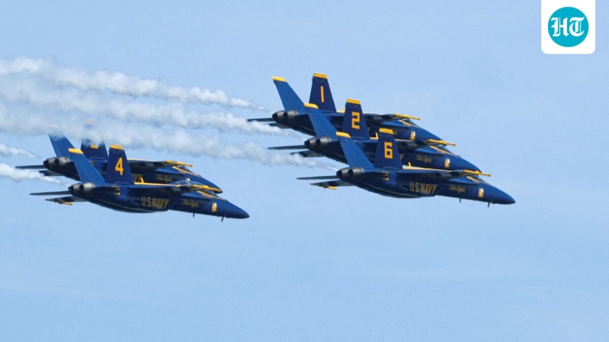 US Navy Blue Angels. (Credits: REUTERS/David Dee Delgado/File Photo) (REUTERS)
