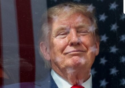 Trump weight gain: Experts warn POTUS' obesity poses ‘strong risk factor,' claim he's ‘playing with fire’ (Photo by Mike Kropf / GETTY IMAGES NORTH AMERICA / Getty Images via AFP) (Getty Images via AFP)