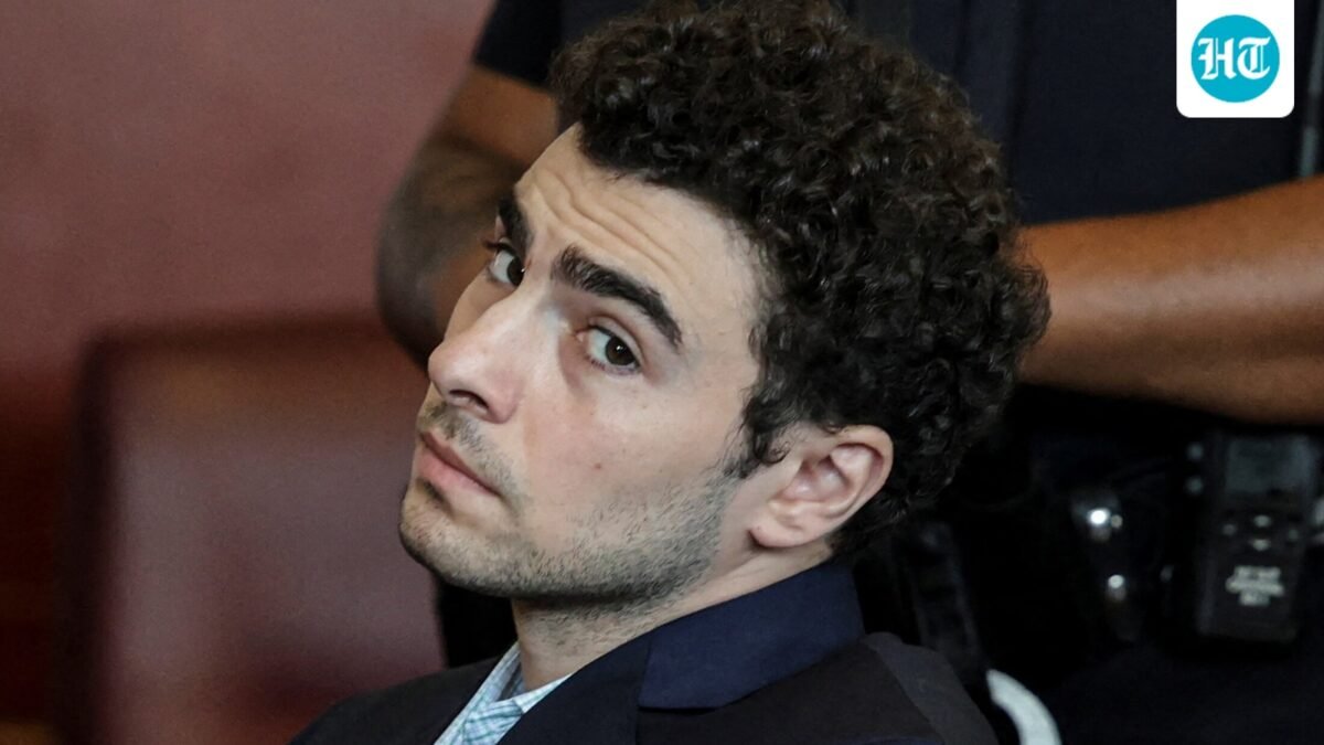 Luigi Mangione escaped the federal death penalty after a judge dismissed the murder charge, but he still faces life and state charges.. (Jeenah Moon/Pool Photo via AP, File) (Jeenah Moon/Pool Reuters via AP)
