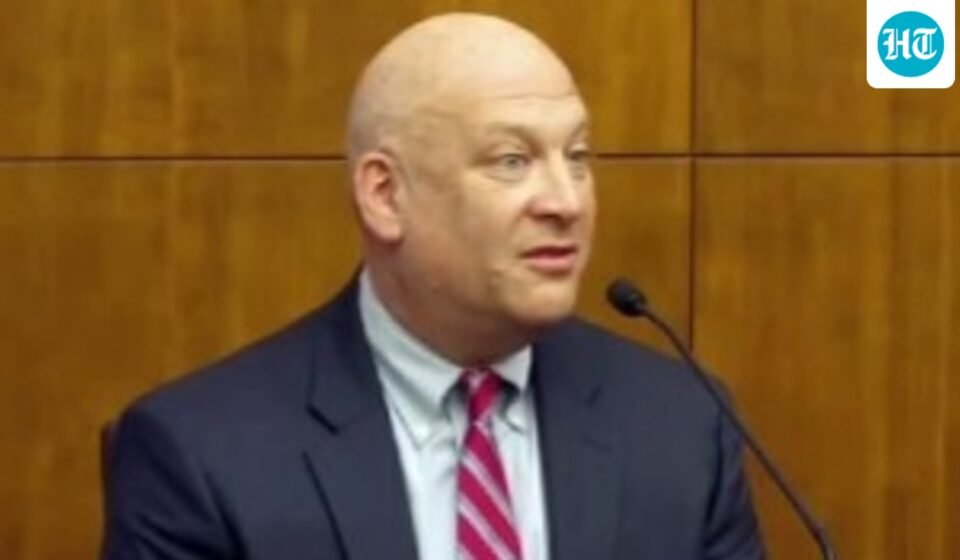 Lindsay Clancy trial: Psychiatrist Dr. Avram Mack stated that she was not psychotic nor manic, though she struggled with isolation and hygiene while dealing with emotional pain and family factors.