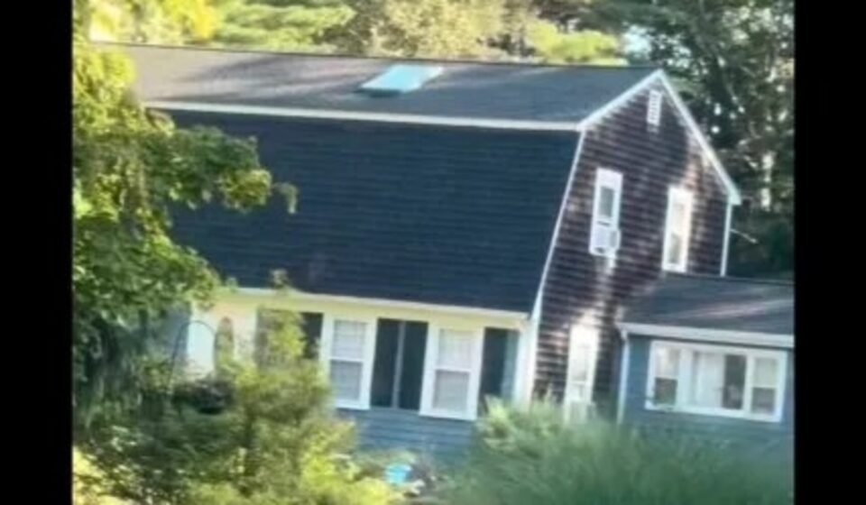 Amidst renewed interest in the tragic Lindsay Clancy case, individuals are filming the family's former home despite social media backlash.