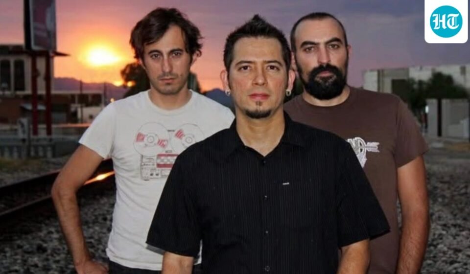 Early Black band members include Tommaso Cioni, Dominic Evans, and Walter Goncalves. (X/@Piper_truth1)