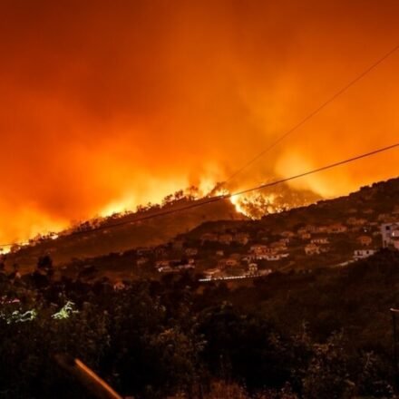 Spokane fire suspect Aaron Farinacci faces five arson charges as firefighters contain three wildfires. (via Unsplash)