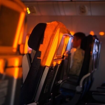 Laptop catches fire mid-flight, leaving five passengers with burn injuries on an American Airlines Plane. (Unsplash )
