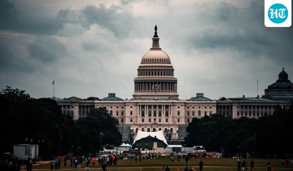 US citizenship applicants could face questions beyond the interview as USCIS doubles down on neighborhood checks (Unsplash)