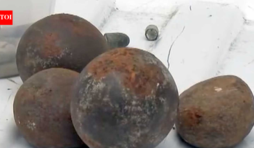 Mississippi man uncovers more than 200 Civil War cannonballs buried beneath his property after 160 years