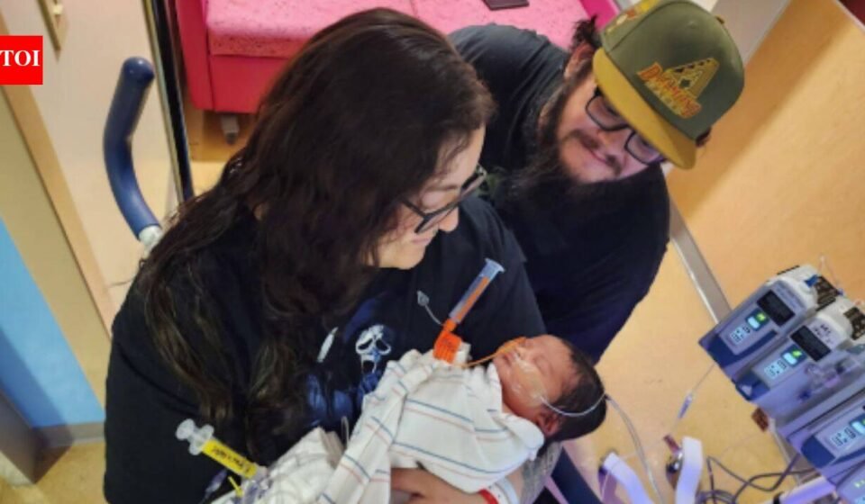 An Arizona baby stopped breathing during a post-office visit; former nurse Mary Schwarz performed CPR and helped restore her breathing on the way to hospital