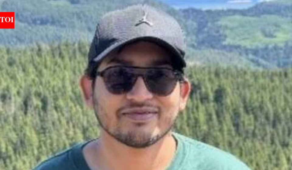 <b>Indian-origin hiker found alive after 3 nights stranded on Vancouver Island </b>