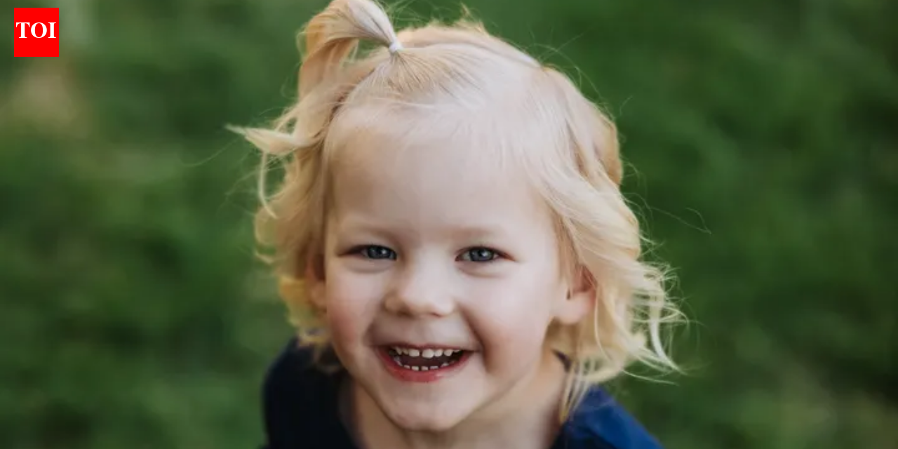 Utah girl Emma Meline was diagnosed with severe aplastic anemia days before Christmas; her 2-year-old sister became her perfect bone marrow match