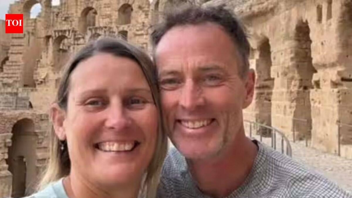 British couple jailed in Iran over spying charges end 3-month hunger strike, family demands release