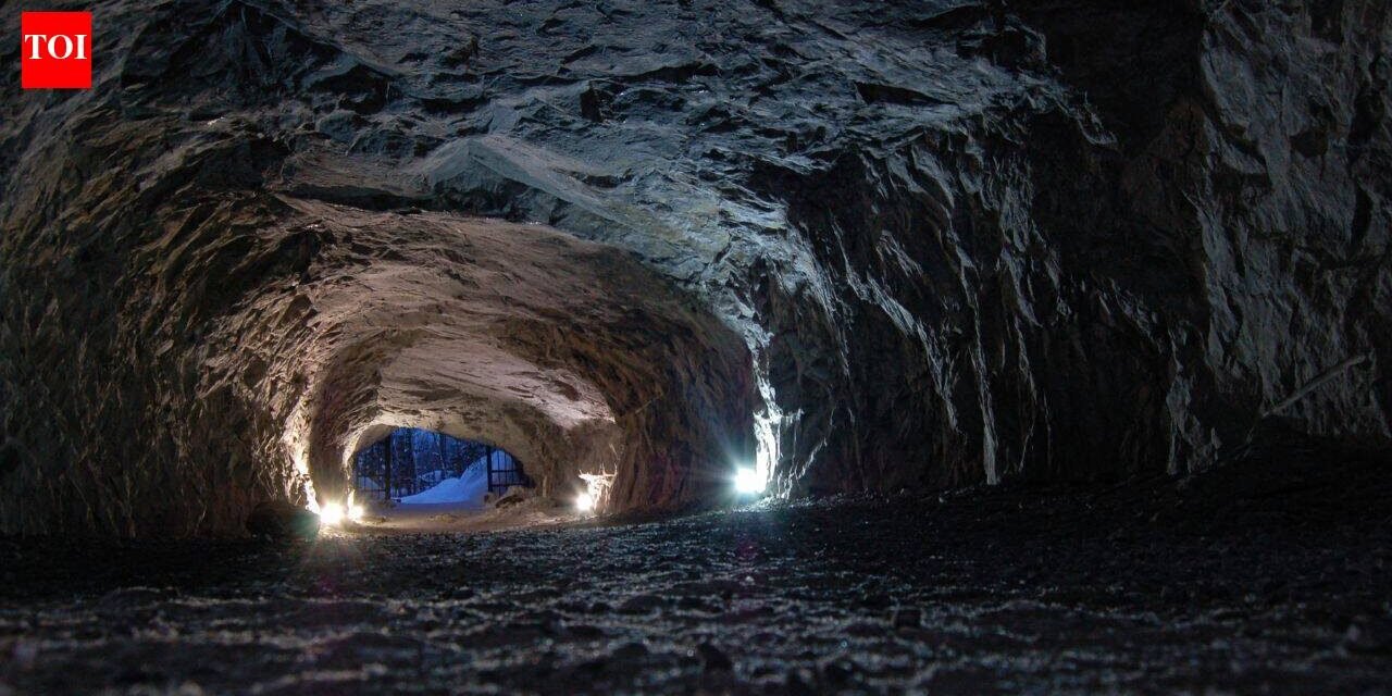 In 2006, an Australian caver saw grass moving when there was no wind; digging beneath it revealed Elk River, now one of Victoria's longest caves