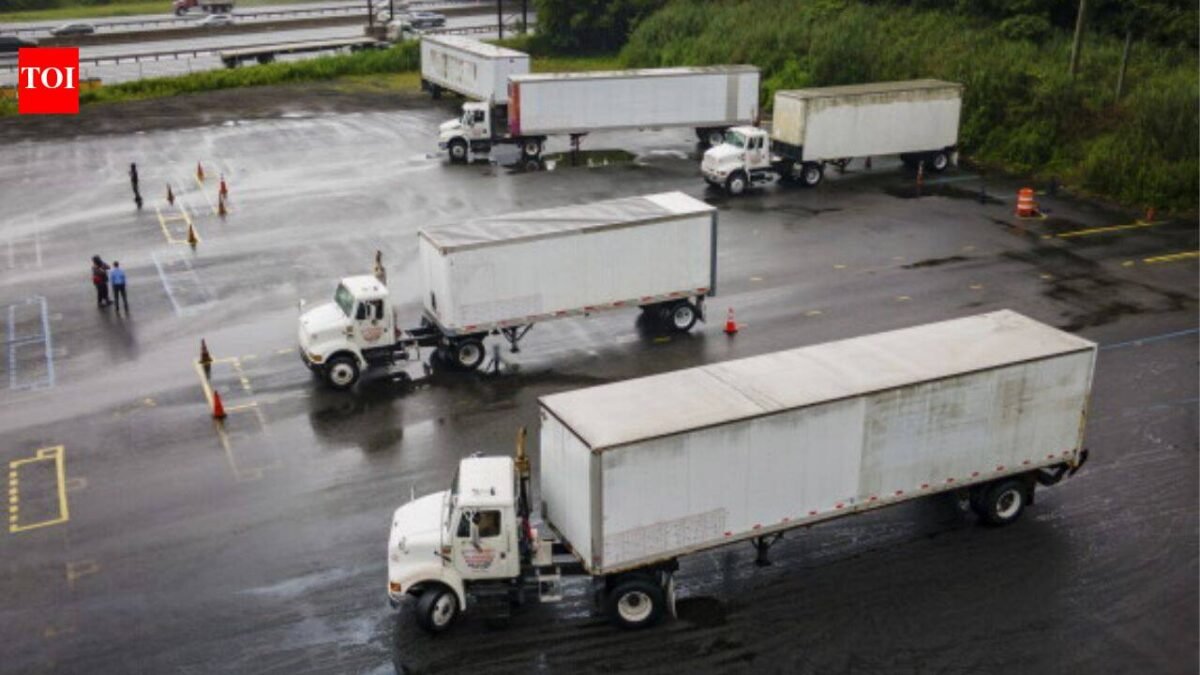 US truckers must speak English: Trump administration moves to make rule permanent