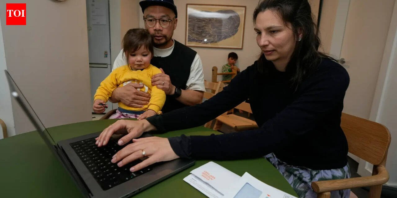 Australia census asks about sexual orientation, gender for first time