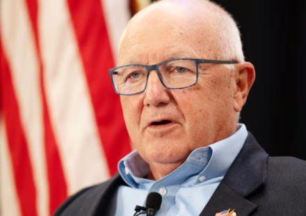 Over 60,000 Canadians sign petition demanding expulsion of US Ambassador Pete Hoekstra