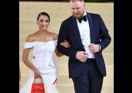 When did AOC break up with long-term partner Riley Roberts? Ocasio-Cortez stopped wearing her engagement ring over 18 months ago