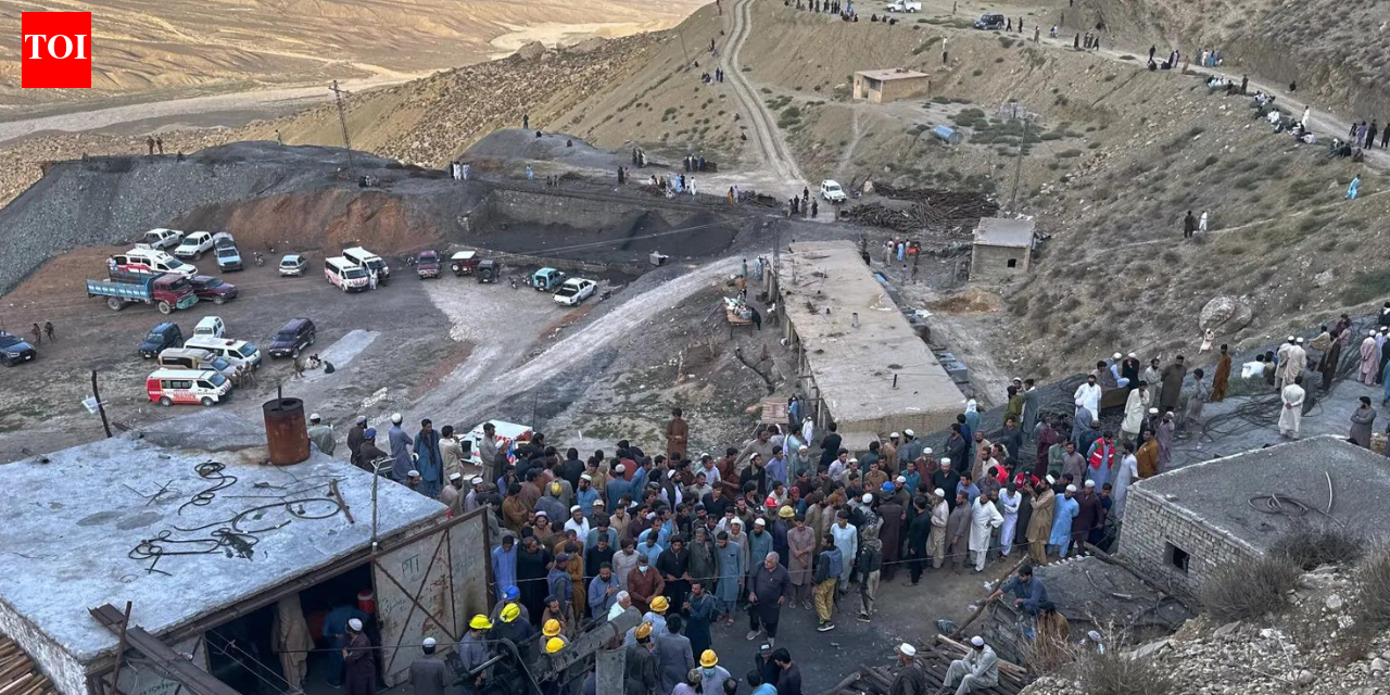 Pakistani minister in Balochistan province escapes armed attack on convoy