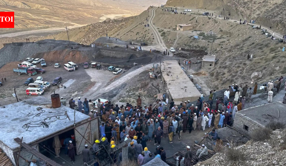 Pakistani minister in Balochistan province escapes armed attack on convoy