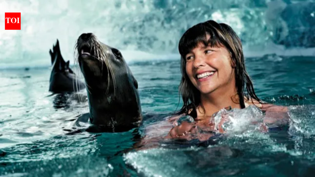At 15, Lynne Cox broke the English Channel record for men and women; at 30, after an 11-year wait for permission, she swam through 38°F water from Alaska to the Soviet Union