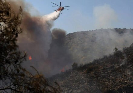 Europe wildfires: 2 dead, 500 evacuated as twin blazes hit Greek island near Athens