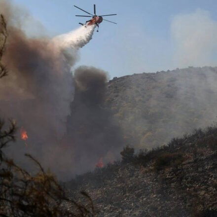 Europe wildfires: 2 dead, 500 evacuated as twin blazes hit Greek island near Athens