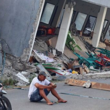 Indonesia hit by 5.7 magnitude quake days after deadly 7.7 tremor