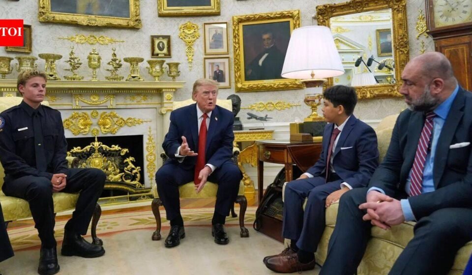'What you did was incredible': Trump meets California's teenage lifeguard and the boy he rescued