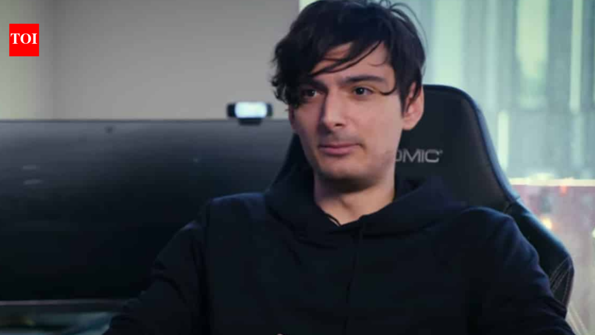 Is Ice Poseidon ‘wanted’ in Japan? Viral poster puts spotlight on streamer’s past police confrontations