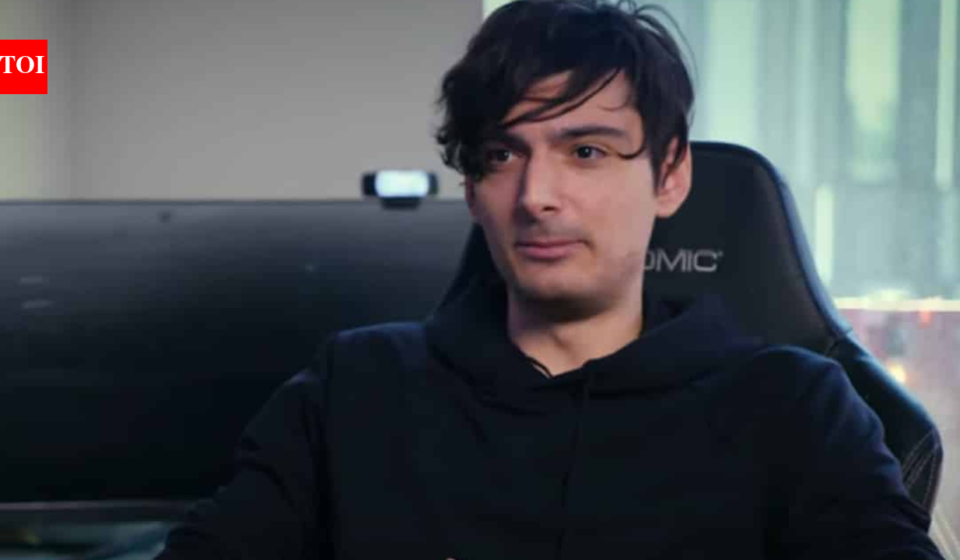 Is Ice Poseidon ‘wanted’ in Japan? Viral poster puts spotlight on streamer’s past police confrontations